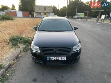 Авто Volkswagen Passat 2009 № 8694320