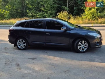 Авто Renault Megane 2010 № 8694459