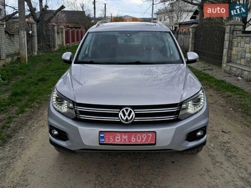 Авто Volkswagen Tiguan 2012 № 8694473