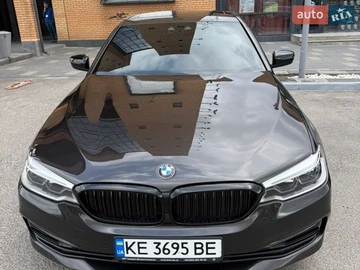 Авто BMW 5 Series 2018 № 8694731