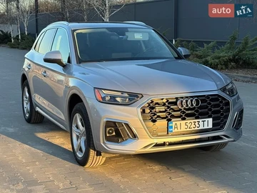 Авто Audi Q5 2021 № 8694732