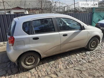 Авто Chevrolet Aveo 2007 № 8694804