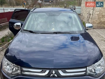 Авто Mitsubishi Outlander 2013 № 8694906