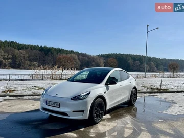 Авто Tesla Model Y 2021 № 8694945
