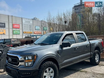 Авто Ford F-150 2022 № 8695075