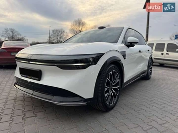 Авто  7X 2024 № 8695079