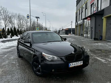 Авто BMW 5 Series 2003 № 8695149