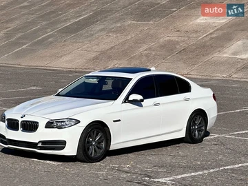 Авто BMW 5 Series 2013 № 8695352