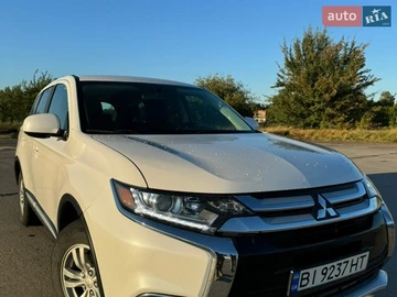 Авто Mitsubishi Outlander 2016 № 8695361