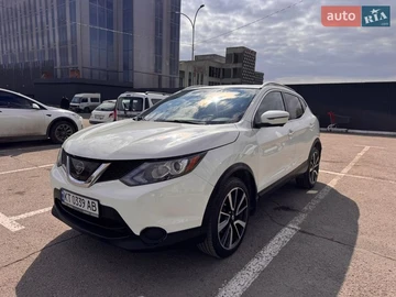 Авто Nissan Rogue Sport 2017 № 8695377