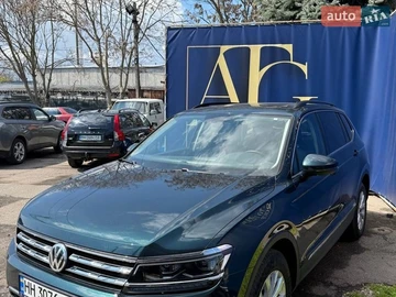 Авто Volkswagen Tiguan 2017 № 8695400
