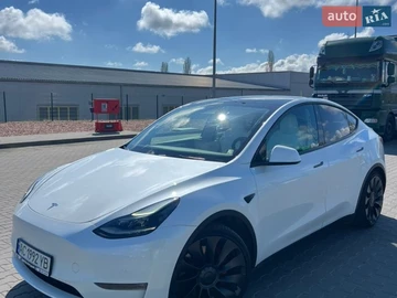 Авто Tesla Model Y 2022 № 8695441