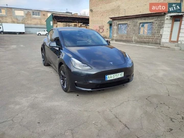 Авто Tesla Model Y 2024 № 8695445