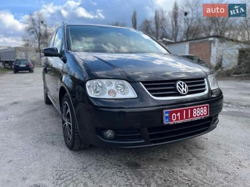Авто Volkswagen Touran 2004 № 8695704