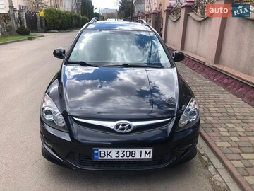 Авто Hyundai I30 2010 № 8695873