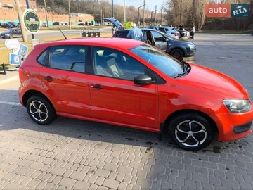 Авто Volkswagen Polo 2010 № 8695878