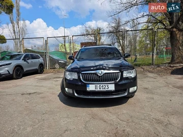 Авто Skoda Superb 2010 № 8695916