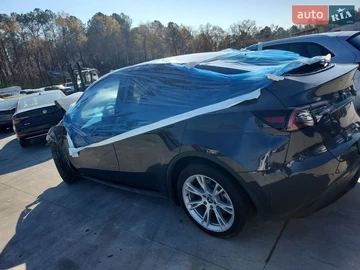 Авто Tesla Model Y 2024 № 8695976