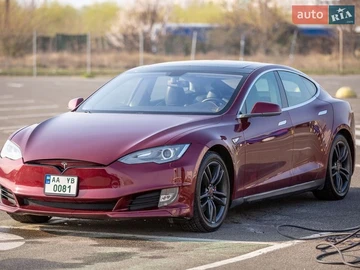 Авто Tesla Model S 2012 № 8695983