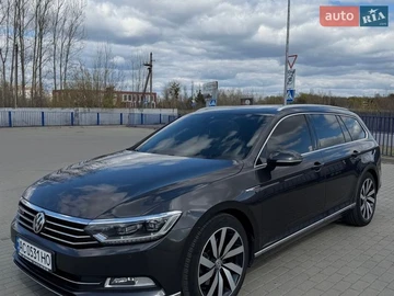 Авто Volkswagen Passat 2018 № 8696118
