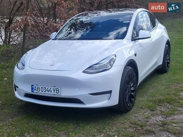 Авто Tesla Model Y 2022 № 8696150