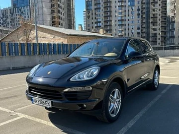 Авто Porsche Cayenne 2013 № 8696151