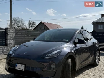 Авто Tesla Model Y 2022 № 8696158