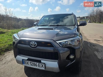 Авто Toyota 4Runner 2017 № 8696176