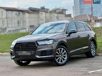 Авто Audi Q7 2018 № 8696179