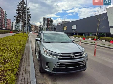 Авто Toyota Highlander 2019 № 8696186