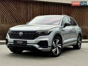 Авто Volkswagen Touareg 2023 № 8696203