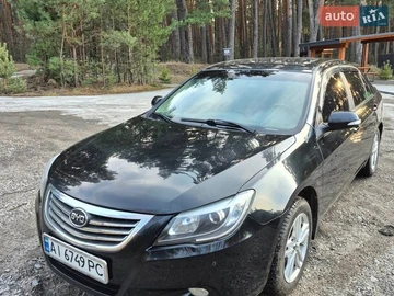 Авто BYD G6 2012 № 8696443