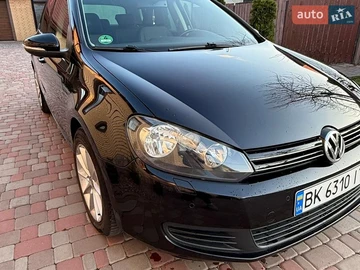 Авто Volkswagen Golf 2009 № 8696488