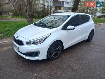 Авто KIA Ceed 2016 № 8696537