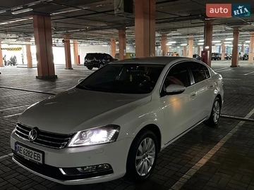 Авто Volkswagen Passat 2013 № 8696739