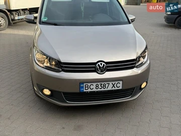 Авто Volkswagen Touran 2014 № 8696784