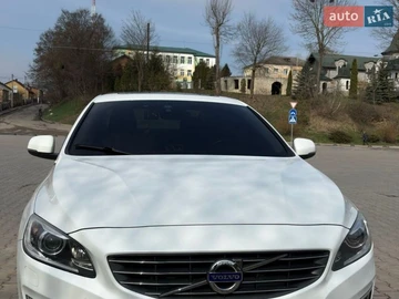 Авто Volvo S60 2017 № 8696791