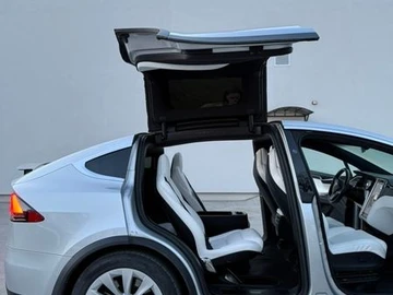 Авто Tesla Model X 2017 № 8696832