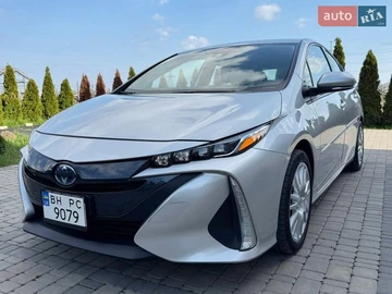 Авто Toyota Prius 2021 № 8696847