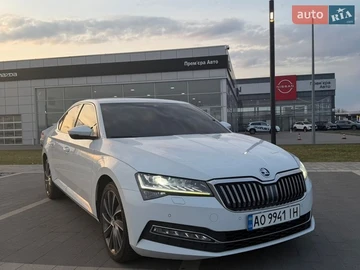 Авто Skoda Superb 2019 № 8696859
