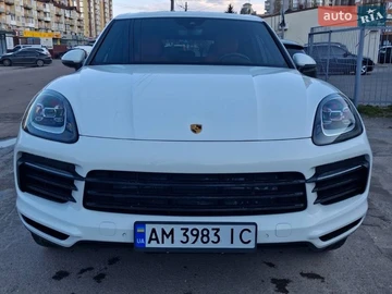 Авто Porsche Cayenne 2021 № 8696931