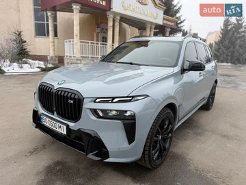 Авто BMW X7 2024 № 8696939