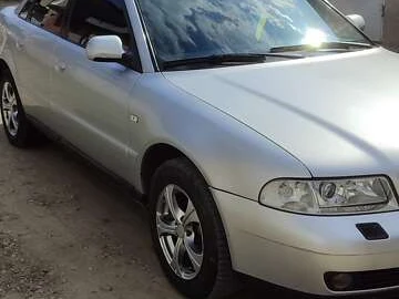 Авто Audi A4 2000 № 8696986