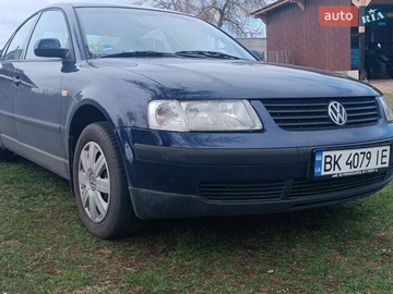 Авто Volkswagen Passat 1999 № 8696999