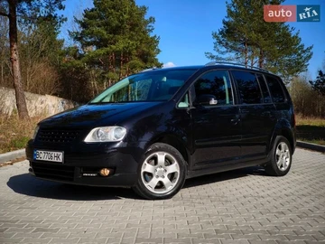 Авто Volkswagen Touran 2005 № 8697240