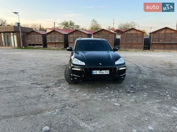 Авто Porsche Cayenne 2006 № 8697280