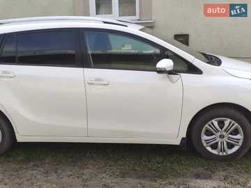 Авто Toyota Verso 2013 № 8697306