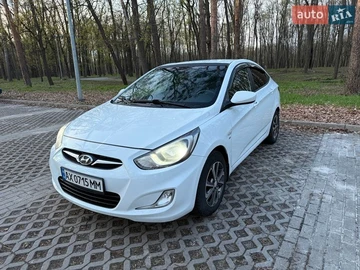 Авто Hyundai Accent 2012 № 8697314