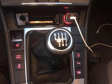 Авто Volkswagen Passat 2011 № 8697459