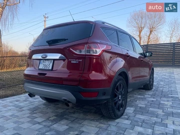 Авто Ford Escape 2014 № 8697516